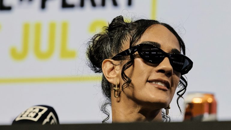 Amanda Serrano Vacates IBF Featherweight Title, Vows To Reclaim Belt After Katie Taylor Rematch