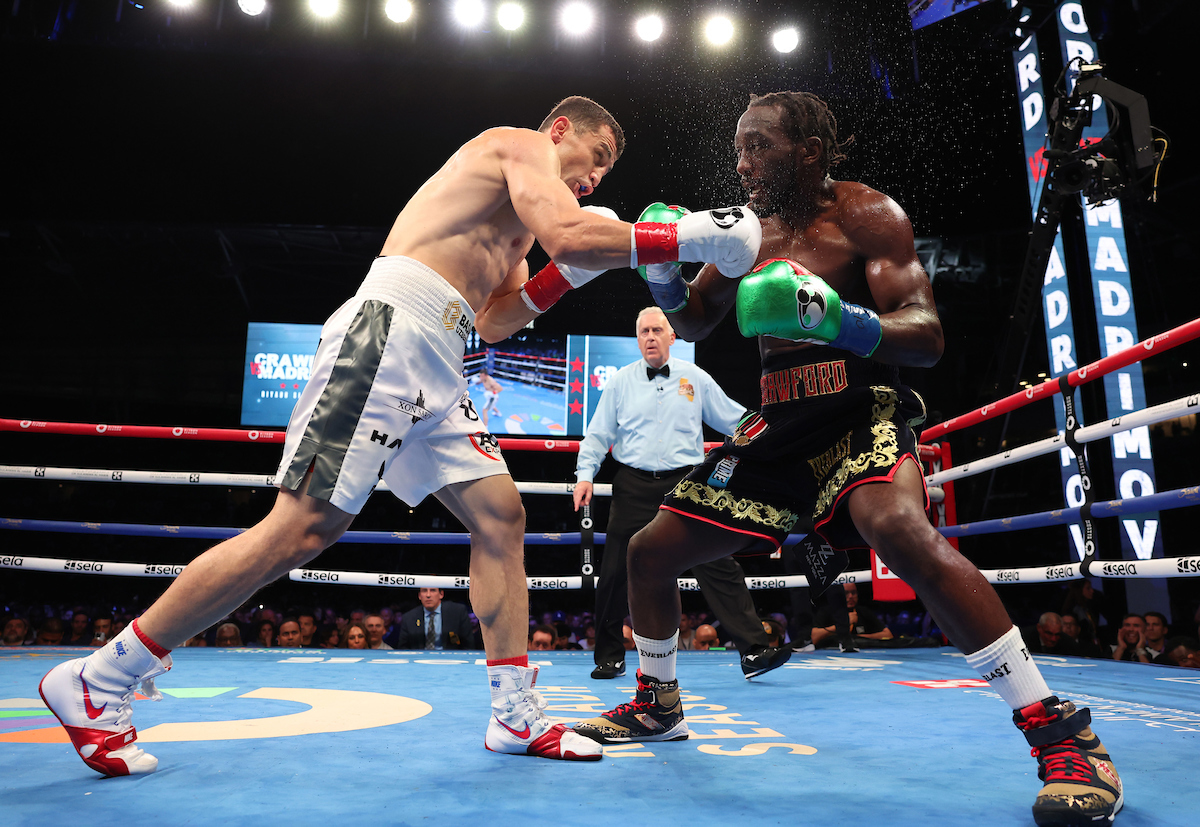 Terence Crawford outpoints Israil Madrimov in chess match, wins WBA 154-pound title