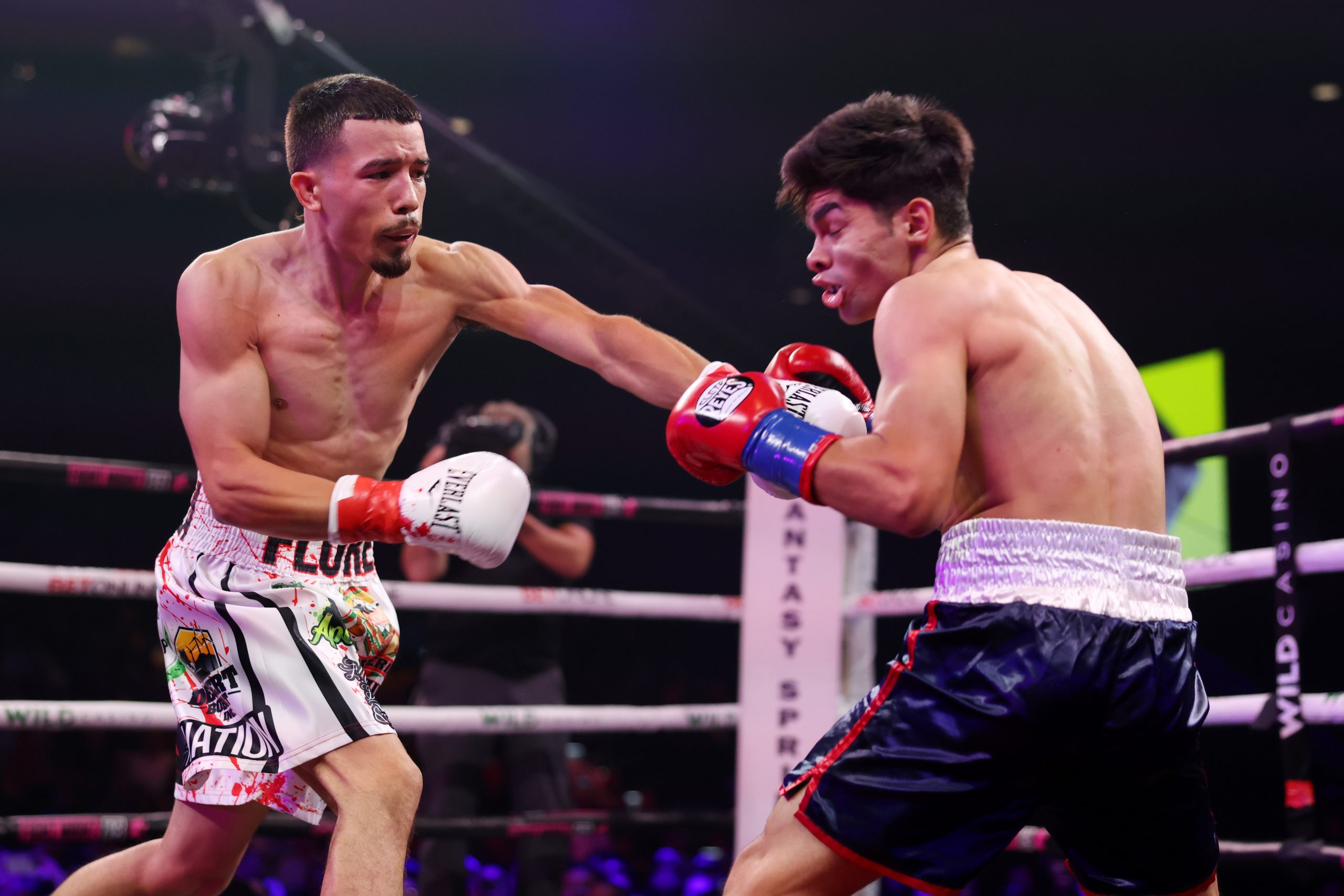 Manuel Flores Halts Victor Olivo In 1st Round, Extends Knockout Streak